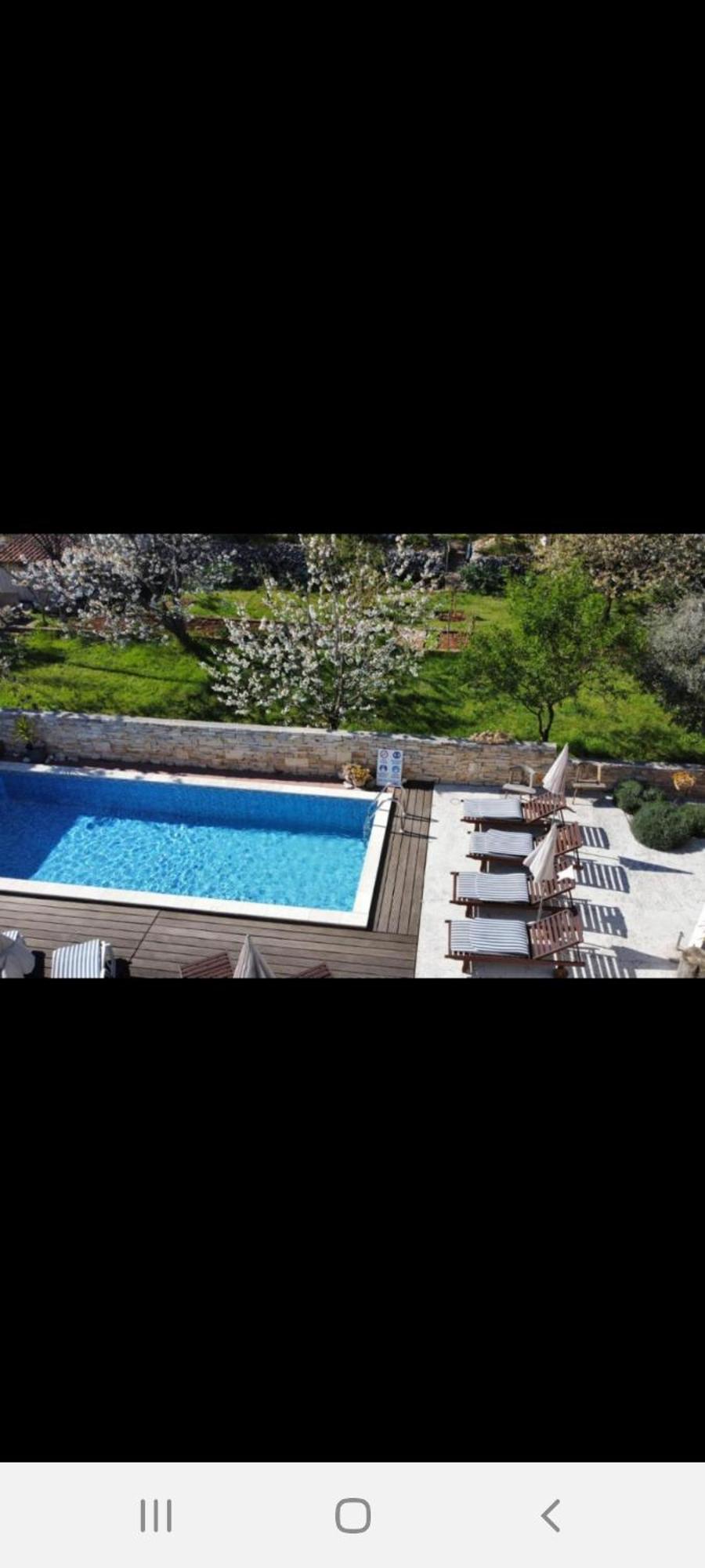 Apartman Luce With Shared Pool Zadar Exterior foto